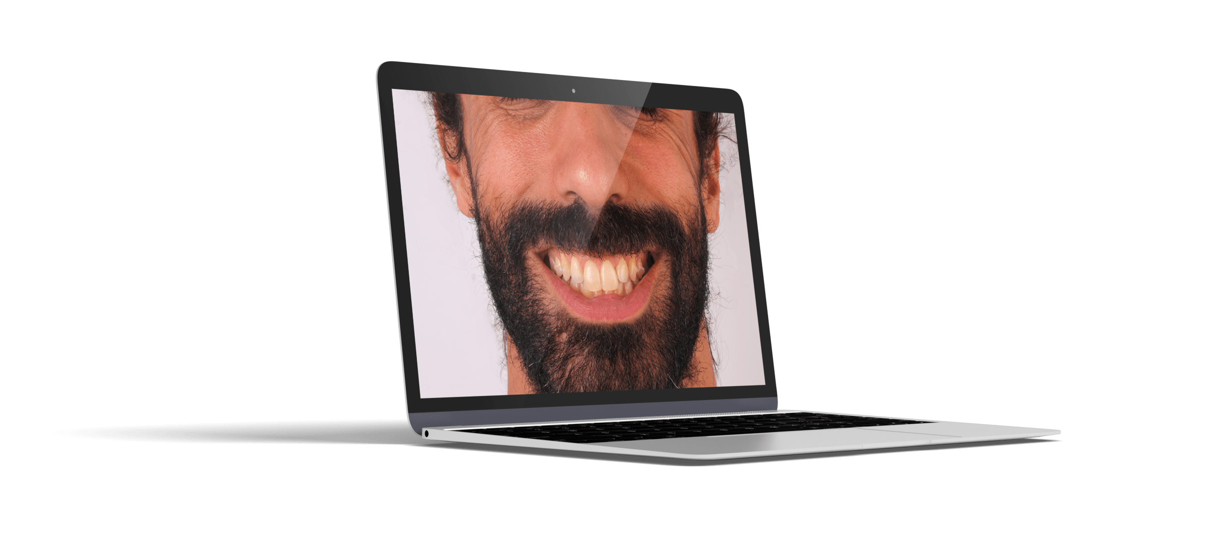 Ordenador con sonrisa
